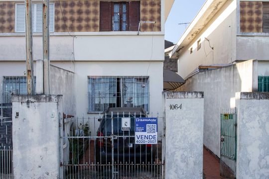 Fachada de casa à venda com 2 quartos, 125m² em Taboão, São Bernardo do Campo