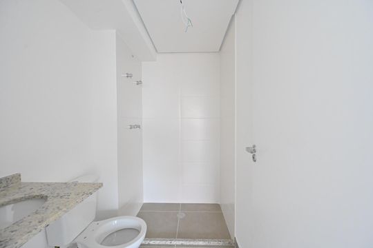 Banheiro Social de kitnet/studio à venda com 1 quarto, 24m² em Vila Clementino, São Paulo