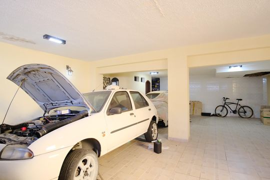 Garagem de casa à venda com 3 quartos, 126m² em Vila Carrão, São Paulo