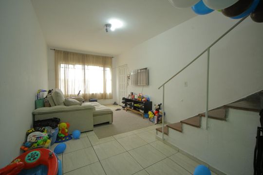 Casa à venda com 2 quartos, 125m² em Taboão, São Bernardo do Campo