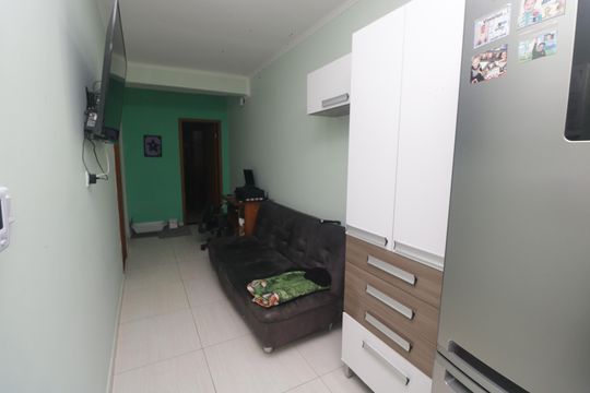 Sala de TV de casa à venda com 3 quartos, 116m² em Parque Novo Oratório, Santo André