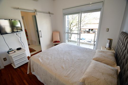 Quarto 2 - Suíte de casa de condomínio à venda com 3 quartos, 388m² em Jardim do Sol, Campinas