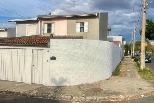 Casa à venda com 3 quartos, 150m² em Residencial Cosmos, Campinas