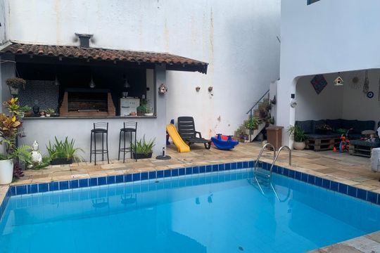 Área externa de casa à venda com 3 quartos, 300m² em Nova Campinas, Campinas