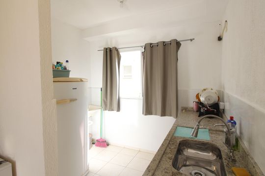 Apartamento para alugar com 2 quartos, 45m² em Jardim Esperança, Cabo Frio