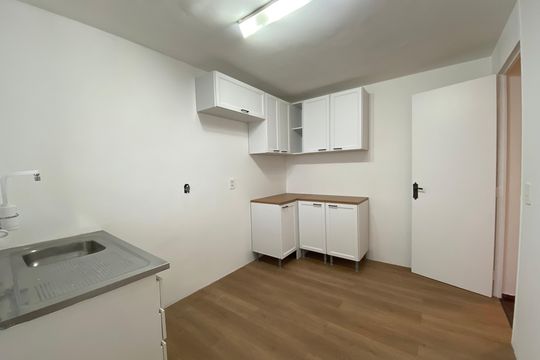 Cozinha de apartamento à venda com 2 quartos, 52m² em Jardim Bonfiglioli, São Paulo