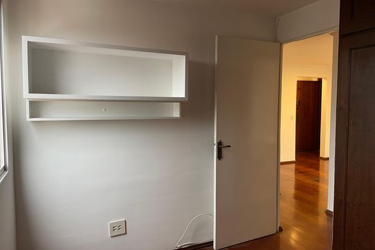 Quarto 1 de apartamento à venda com 2 quartos, 52m² em Jardim Bonfiglioli, São Paulo