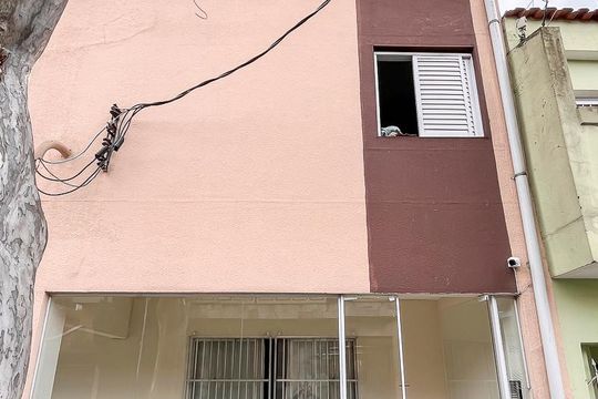 Fachada + plaquinha de apartamento à venda com 2 quartos, 80m² em Cerâmica, São Caetano do Sul