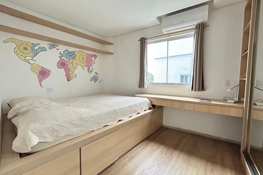 Quarto de apartamento para alugar com 1 quarto, 37m² em Campeche Leste, Florianópolis