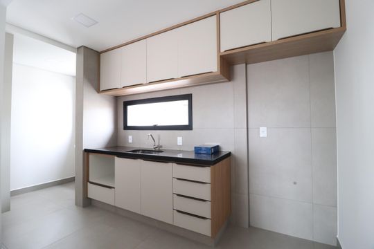 Cozinha de apartamento para alugar com 3 quartos, 95m² em Cazeca, Uberlândia