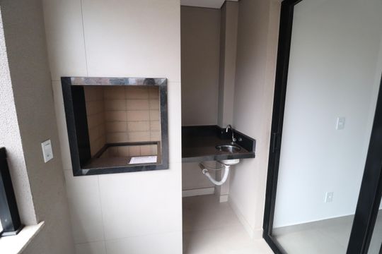 Varanda gourmet de apartamento para alugar com 3 quartos, 95m² em Cazeca, Uberlândia