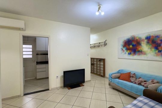 Sala de apartamento para alugar com 3 quartos, 73m² em Centro Histórico, Porto Alegre