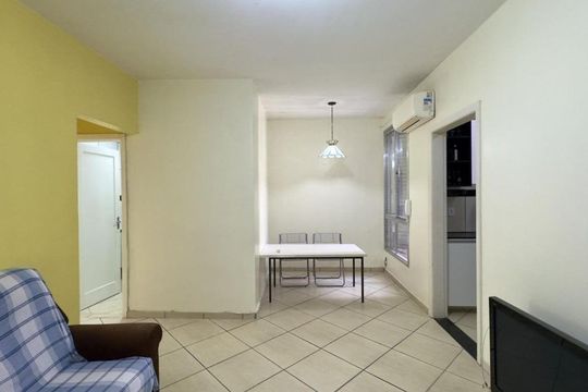 Sala de apartamento para alugar com 3 quartos, 73m² em Centro Histórico, Porto Alegre