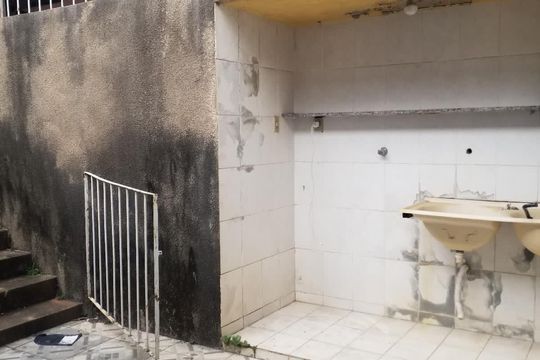 Área de serviço de casa para alugar com 3 quartos, 250m² em Nova Cachoeirinha, Belo Horizonte