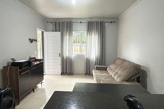 Sala de apartamento para alugar com 2 quartos, 49m² em Rubem Berta, Porto Alegre