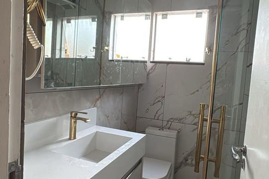 Banheiro 1 de apartamento para alugar com 2 quartos, 100m² em Centro, Palhoça