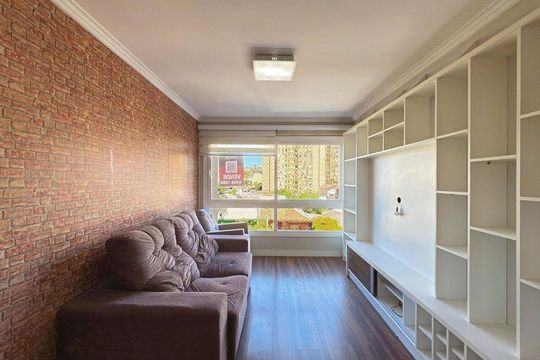 Sala de apartamento para alugar com 1 quarto, 74m² em Cristal, Porto Alegre
