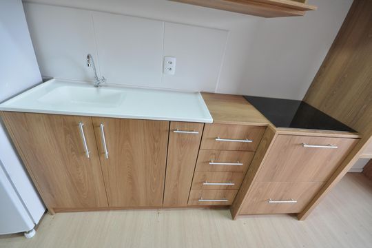Cozinha de apartamento à venda com 1 quarto, 17m² em Vila Nilo, São Paulo