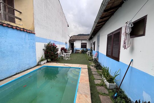 Área externa de casa de condomínio à venda com 3 quartos, 290m² em Vargem Pequena, Rio de Janeiro