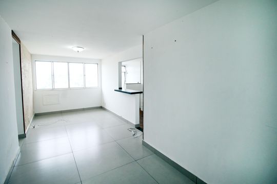 Sala de apartamento para alugar com 2 quartos, 65m² em Ramos, Rio de Janeiro
