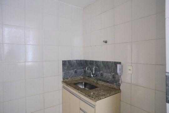 Cozinha de apartamento à venda com 2 quartos, 72m² em Sagrada Família, Belo Horizonte