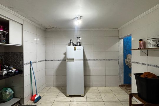 Cozinha de casa para alugar com 2 quartos, 65m² em Cata Preta, Santo André