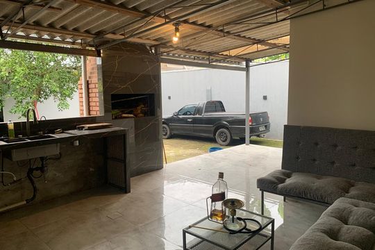 Espaço Gourmet de casa à venda com 2 quartos, 150m² em Feitoria, São Leopoldo