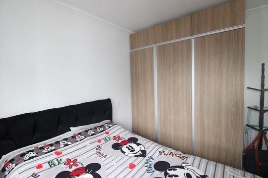 Quarto 2 de apartamento à venda com 2 quartos, 45m² em Vila Carmosina, São Paulo