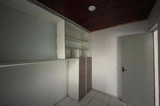 Apartamento à venda com 2 quartos, 39m² em Feitoria, São Leopoldo