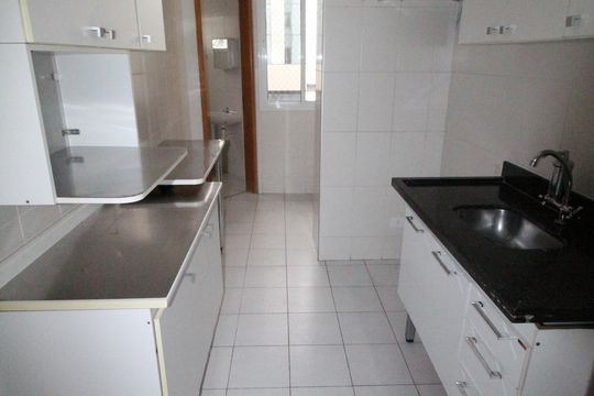Cozinha de apartamento para alugar com 2 quartos, 80m² em Jardim Aquarius, São José dos Campos