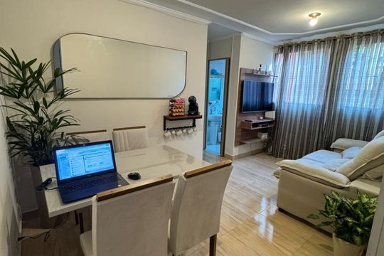 Banheiro de apartamento à venda com 2 quartos, 49m² em Vila Sílvia, São Paulo