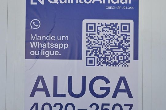 Fachada de casa à venda com 3 quartos, 230m² em Parque Monte Alegre, Taboão da Serra
