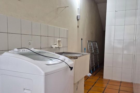 Área de serviço de apartamento para alugar com 1 quarto, 50m² em Sertão do Maruim, São José