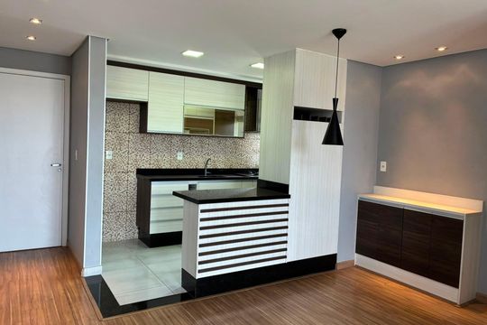 Cozinha de apartamento à venda com 3 quartos, 71m² em Jardim Tamoio, Jundiaí