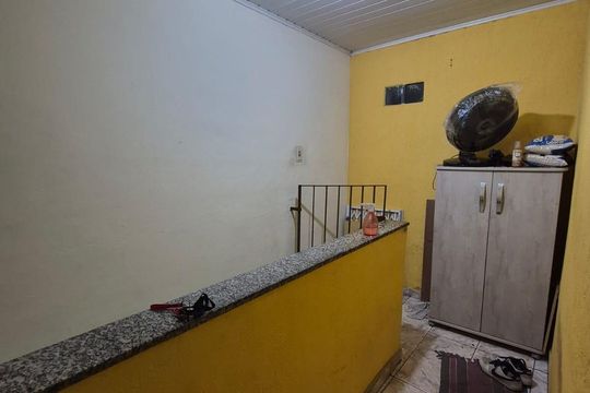 Área externa de casa à venda com 3 quartos, 240m² em Vila Medeiros, São Paulo