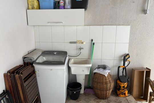 Área de Serviço de casa para alugar com 2 quartos, 88m² em Cidade Salvador, Jacareí