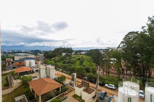 Vista do Quarto 2 de apartamento para alugar com 2 quartos, 44m² em Jardim Helian, São Paulo