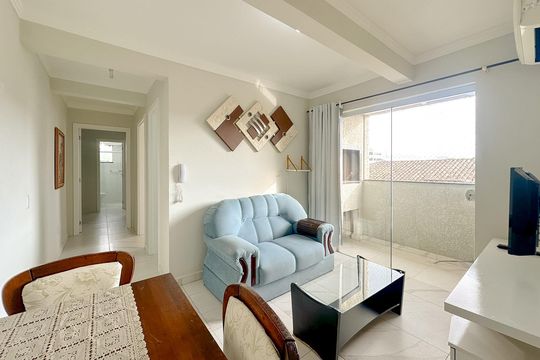Sala de Jantar de apartamento para alugar com 2 quartos, 73m² em Ingleses do Rio Vermelho, Florianópolis