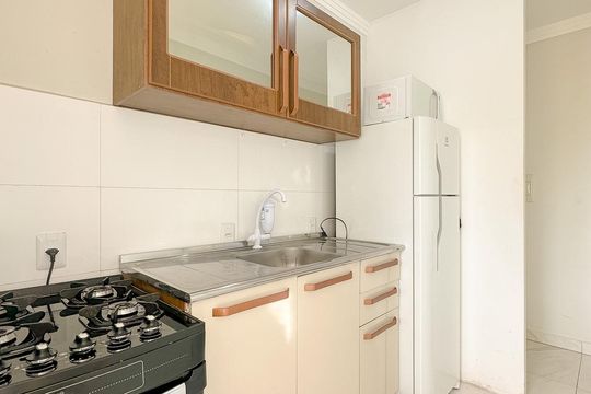 Cozinha de apartamento para alugar com 2 quartos, 73m² em Ingleses do Rio Vermelho, Florianópolis