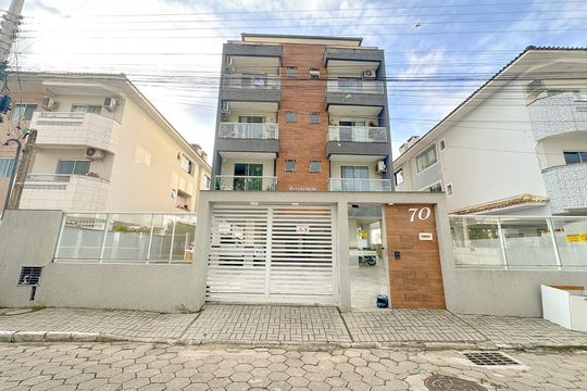 Fachada de apartamento para alugar com 2 quartos, 73m² em Ingleses do Rio Vermelho, Florianópolis