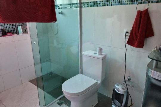 Casa à venda com 3 quartos, 240m² em Paraíso, Santo André