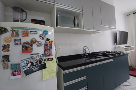 Cozinha de apartamento para alugar com 1 quarto, 27m² em Cidade Satelite Santa Barbara, São Paulo