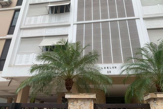 Fachada de apartamento para alugar com 1 quarto, 60m² em Aparecida, Santos