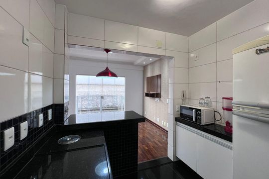 Cozinha de apartamento para alugar com 3 quartos, 90m² em Nova Granada, Belo Horizonte