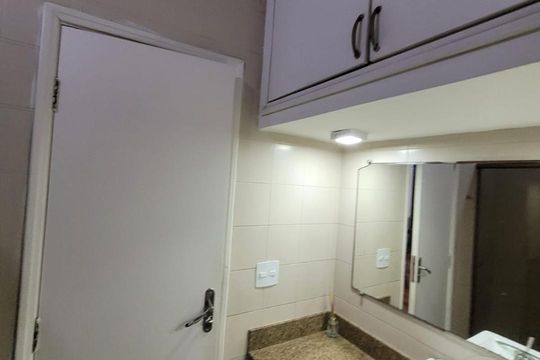 Quarto de apartamento para alugar com 3 quartos, 147m² em Vila Mathias, Santos