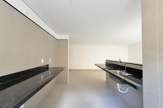 Cozinha e Área de Serviço de apartamento à venda com 3 quartos, 122m² em Lourdes, Belo Horizonte