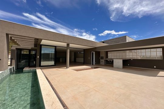 Casa de Condomínio para alugar com 4 quartos, 524m² em  Lagoa dos Ingleses, Nova Lima
