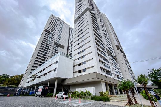 Fachada de apartamento à venda com 2 quartos, 47m² em Vila Anastácio, São Paulo