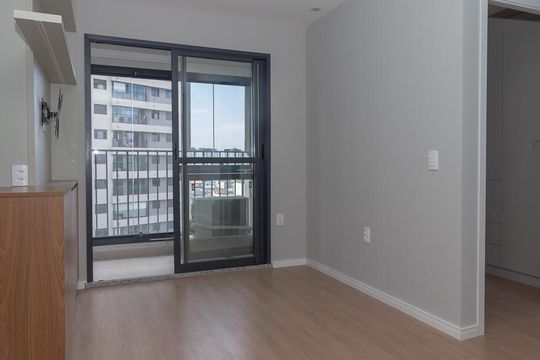 Apartamento para alugar com 2 quartos, 47m² em Vila Anastácio, São Paulo