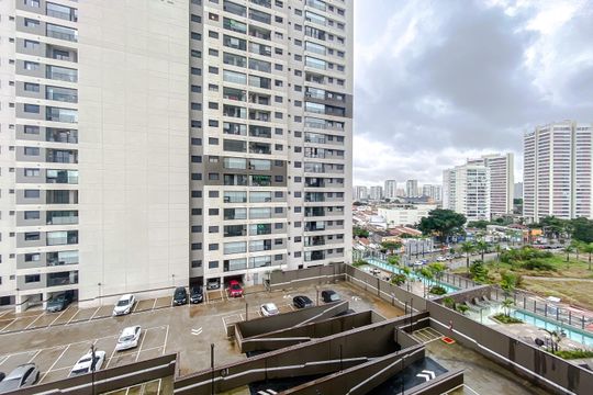 Vista da Varanda de apartamento à venda com 2 quartos, 47m² em Vila Anastácio, São Paulo